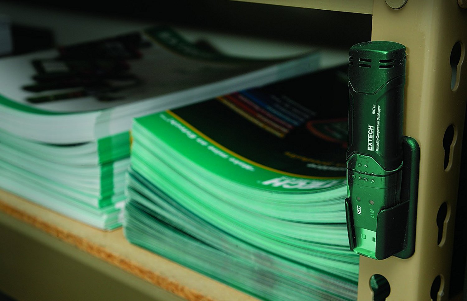 אוגר נתונים טמפרטורה לחות EXTECH INSTRUMENTS DATA LOGGER RHT10